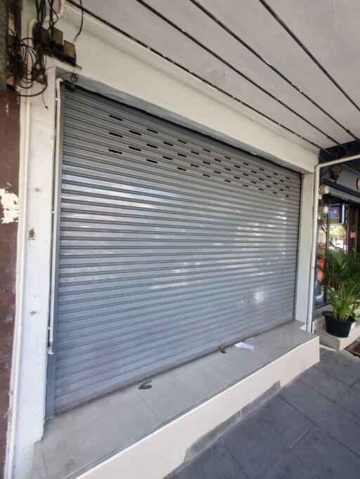 Commercial/Shophouse for Rent in  Thonglor