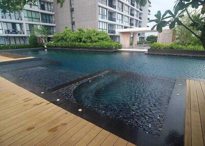 Condo for Sale w/Tenant at The Issara Ladprao