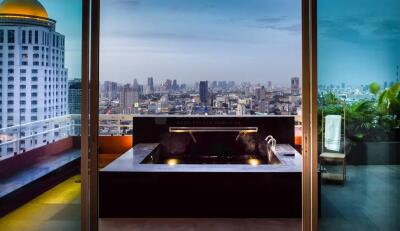 Penthouse for rent and sale at Manhattan Chidlom