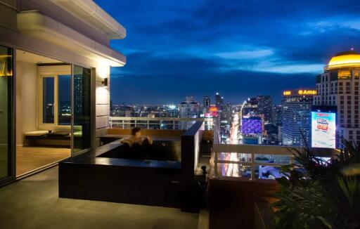 Penthouse for rent and sale at Manhattan Chidlom