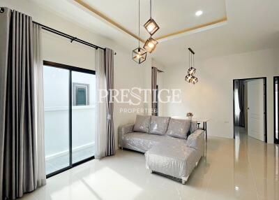 Rattanakon Village17- 3 bed 2 bath in East Pattaya PP10597