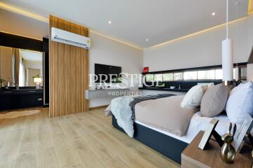 D Space Pattaya 2- 4 bed 5 bath in Huay Yai / Phoenix PP10599