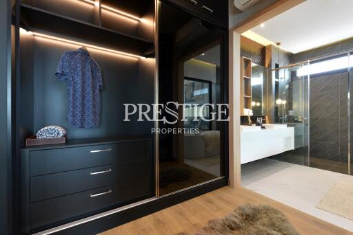 D Space Pattaya 2- 4 bed 5 bath in Huay Yai / Phoenix PP10599