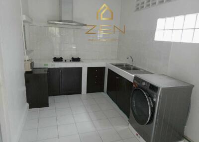 Classy Villa 2 Bedrooms In Chalong For Rent