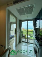 Presenting a luxurious project by the sea 1 bedroom 1 bathroom at a special price lower than the market rate 3.29 million baht ($89,700)