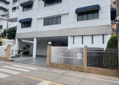 Office Space for Rent in Khlong Tan