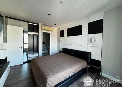 2-BR Condo at The Room Sukhumvit 62 near BTS Punnawithi