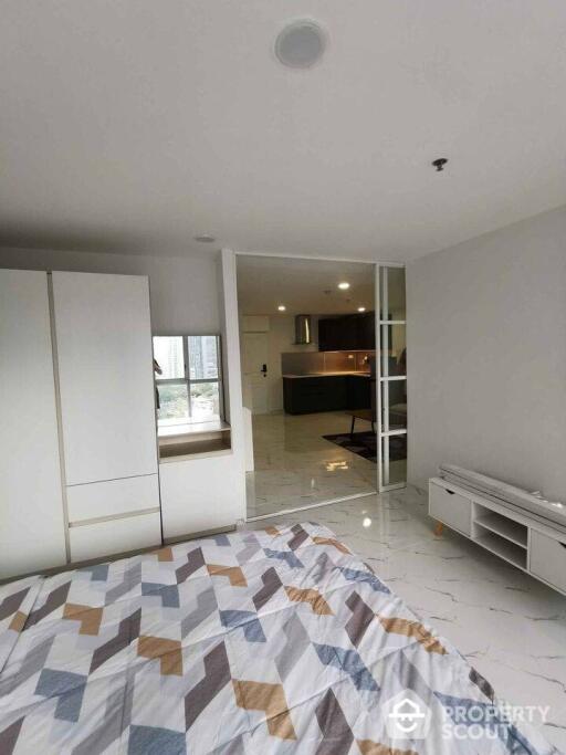 2-BR Condo at The Waterford Diamond Tower Sukhumvit near BTS Phrom Phong