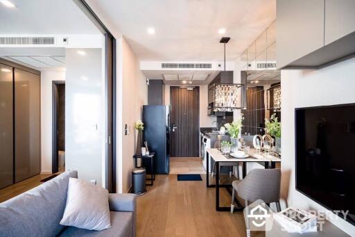 1-BR Condo at Ashton Asoke near MRT Sukhumvit