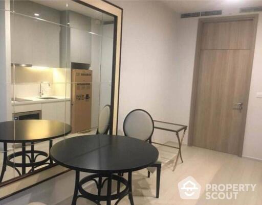 1-BR Condo at Noble Ploenchit near BTS Phloen Chit