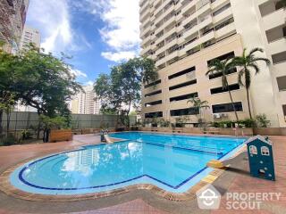 2-BR Condo at Saranjai Mansion Condominium near BTS Nana