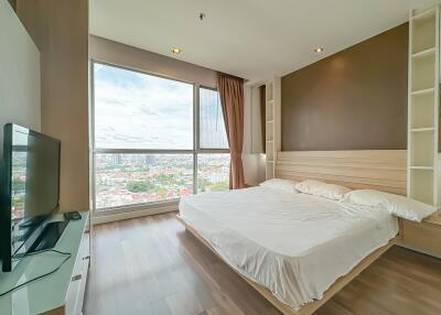 Condo for Sale at The Room Sathon-Taksin