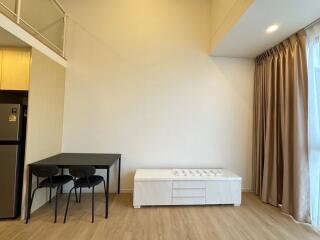 Condo for Rent at Siamese Rama 9