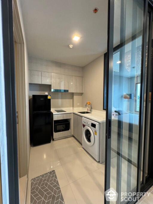 1-BR Condo at Life One Wireless near BTS Phloen Chit