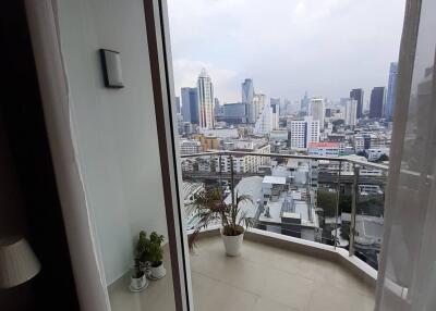 2-BR Condo at Supalai Elite Phayathai near ARL Ratchaprarop