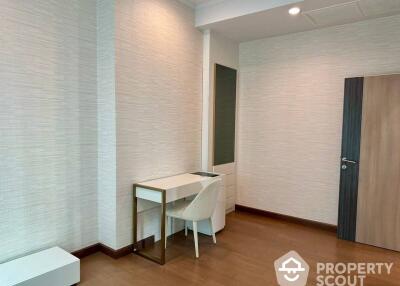 2-BR Condo at Supalai Elite Phayathai near ARL Ratchaprarop