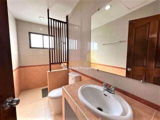3 Bedrooms Villa / Single House in Pattaya Hill Village 2 East Pattaya H010556