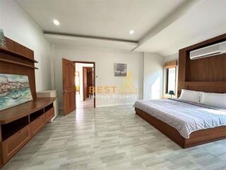 3 Bedrooms Villa / Single House in Pattaya Hill Village 2 East Pattaya H010556