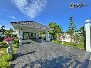 Brand New Luxury 6 Bedroom Pool Villa In East Pattaya For Sale Suitable For Investment Or Big Family!