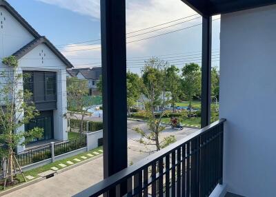 For Sale and Rent Samut Prakan Single House Centro Bangna Bang Na-Trad Bang Phli