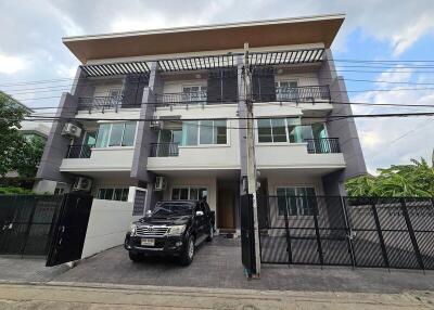 For Rent Bangkok Home Office Chokchai 4 Lat Phrao