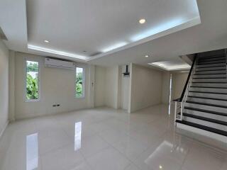 For Rent Bangkok Home Office Chokchai 4 Lat Phrao