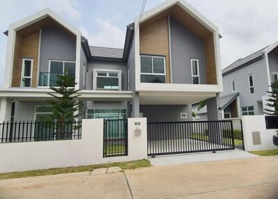 Pathum Thani Single House Baan Fah Piyarom Nordern Lam Luk Ka