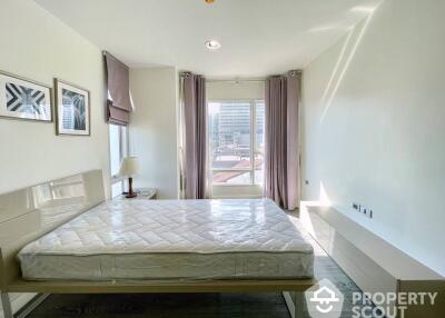 2-BR Condo at The Crest Sukhumvit 49 near BTS Thong Lor