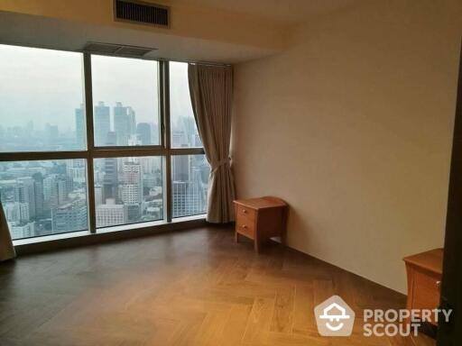 3-BR Condo at The Waterford Diamond Tower Sukhumvit near BTS Phrom Phong (ID 515206)