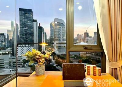 2-BR Condo at Life One Wireless near BTS Phloen Chit