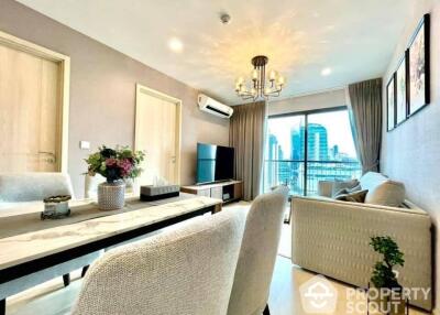 2-BR Condo at Life One Wireless near BTS Phloen Chit