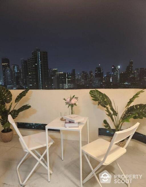 Studio Condo near BTS Thong Lor