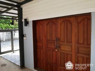 2-BR House near BTS Udom Suk