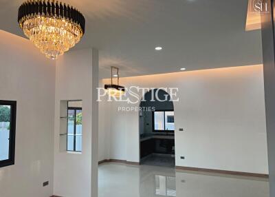 Sanit Village – 3 bed 2 bath in East Pattaya PP10609