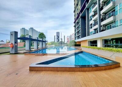 Modern apartment building with outdoor swimming pool