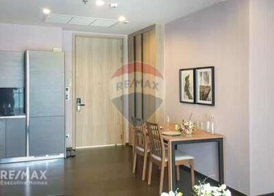 Brand New 1 Bedroom High Floor Condo for Rent at XXXIX by Sansiri, 6 Mins Walk to BTS Phrom Phong