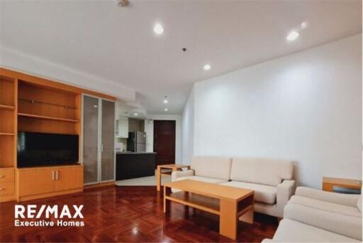 For Rent Pet Friendly 2 Bedrooms in Phrom Phong