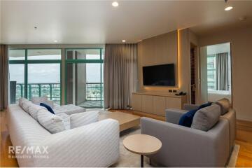 Riverside 3 Bedroom Condo for Rent with Spectacular Chao Phraya River Views