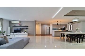 Pet-Friendly 3-Bedroom Condo with Open Kitchen in Thonglor - For Rent