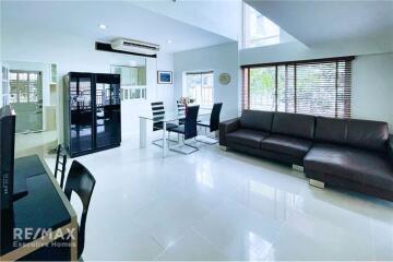 Modern Townhouse for Rent in Prime Phrom Phong Area