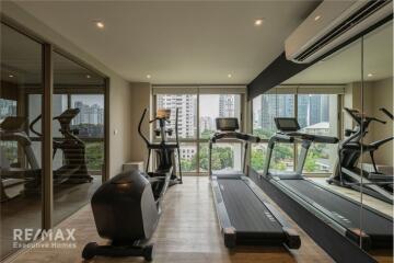 For Sale: Spacious 3-Bedroom Duplex Condo in S47 Sukhumvit, Low Rise Building, New Unit