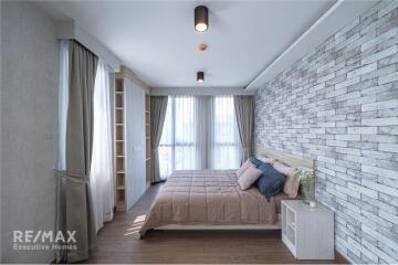 Spacious Triplex Condo with 3 Beds/3Baths  Low Rise  Easy Walk to BTS Bangchak