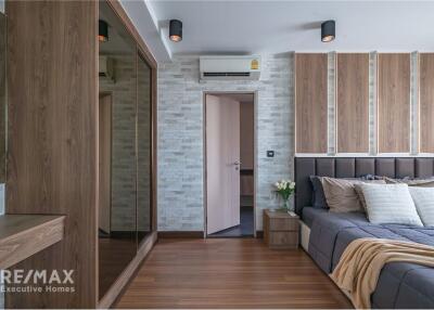 Spacious Triplex Condo with 3 Beds/3Baths  Low Rise  Easy Walk to BTS Bangchak