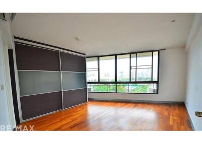 Luxurious Penthouse with Private Rooftop Garden  Prime Mansion Phrom Sri  BTS Phrom Phong 17 Mins Walk