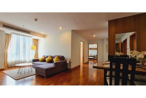 Stunning 2 Bedroom Condo with Park Views in Sukhumvit 24