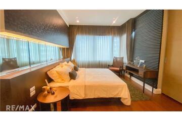 For Rent: Spacious Duplex Condo at Bright Sukhumvit 24 - High Floor, 188 Sqm, 14 Mins Walk to BTS Phrom Phong