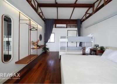 For Rent: Charming Canal House Sukhumvit - Spacious 2-Story Townhouse