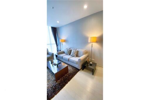 Luxurious 2 Bedroom Condo for Rent near BTS Phloen Chit - Prime Location!