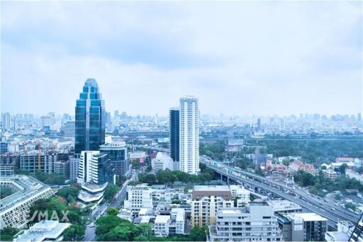 Luxurious 2 Bedroom Condo for Rent near BTS Phloen Chit - Prime Location!