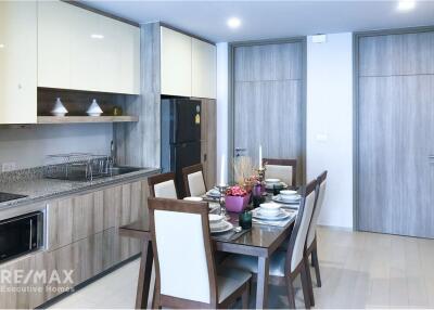 Luxurious 2 Bedroom Condo for Rent near BTS Phloen Chit - Prime Location!